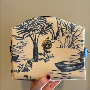 Neutral Canvas Toiletry Pouch with Navy Scenic Print